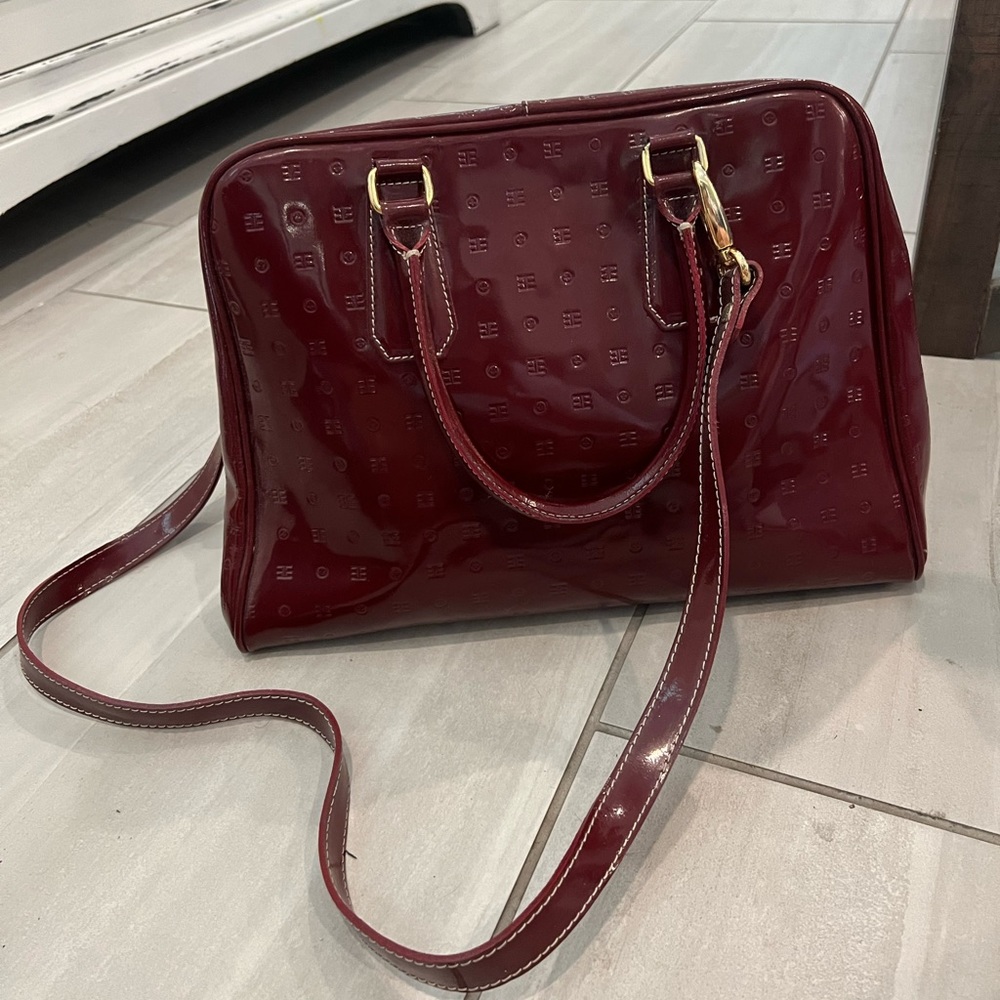 Arcadia Patent leather purse